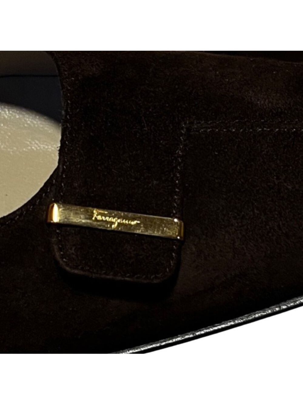 SALVATORE FERRAGAMO Luxe Brown Suede Block Heel Pumps Sz 8 $425 Chic Trendy - Picture 2 of 5